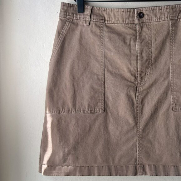 Banana Republic Khaki Brown Utility Cargo Style Mini Skirt - Picture 2 of 9